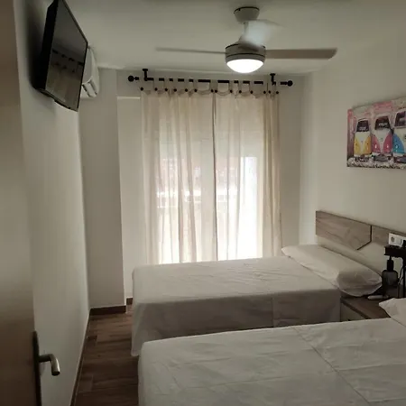 Apartamento Solymar Poniente Recién Reformado A 3 Min De Playa Poniente Y Del Centro Parking Opcional Benidorm