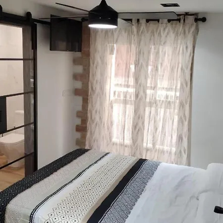 Apartament Solymar Poniente Recien Reformado A 3 Min De Playa Poniente Y Del Centro Parking Opcional *