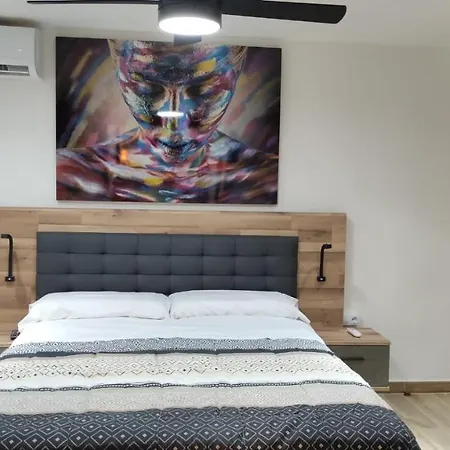 Solymar Poniente Recien Reformado A 3 Min De Playa Poniente Y Del Centro Parking Opcional Apartament