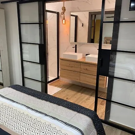 Apartament Solymar Poniente Recien Reformado A 3 Min De Playa Poniente Y Del Centro Parking Opcional